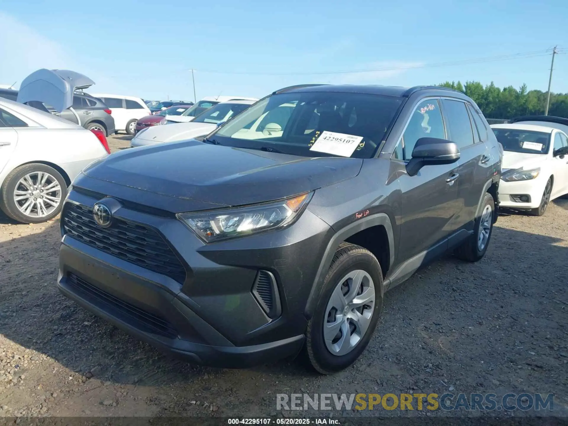 2 Photograph of a damaged car JTMK1RFV3LD053513 TOYOTA RAV4 2020