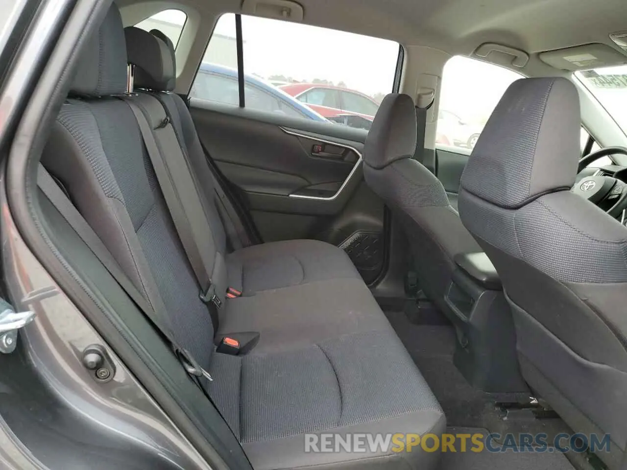 11 Photograph of a damaged car JTMK1RFVXLD052746 TOYOTA RAV4 2020