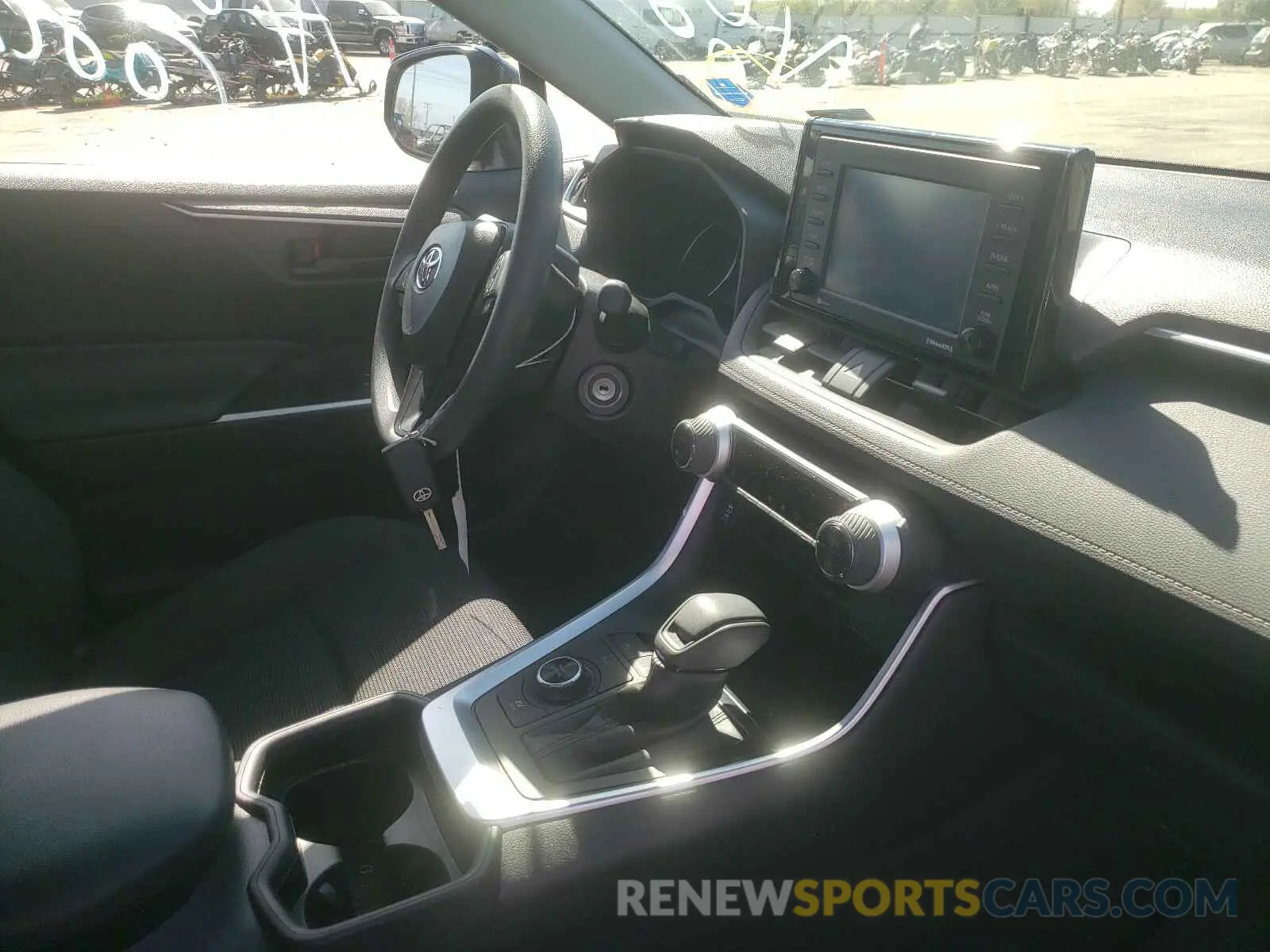 9 Photograph of a damaged car JTMMWRFV8LD054344 TOYOTA RAV4 2020