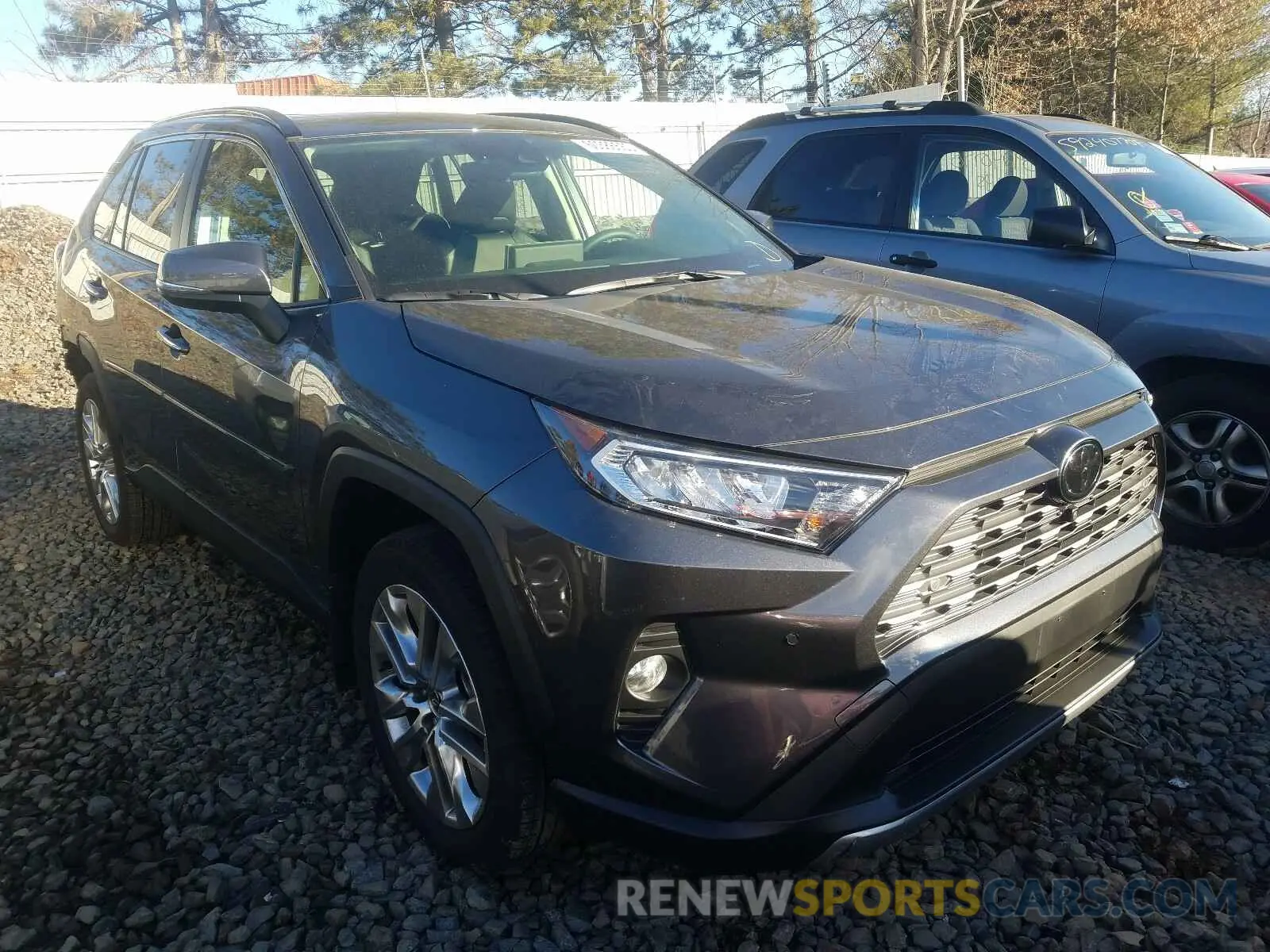 1 Photograph of a damaged car JTMN1RFV1LD054589 TOYOTA RAV4 2020