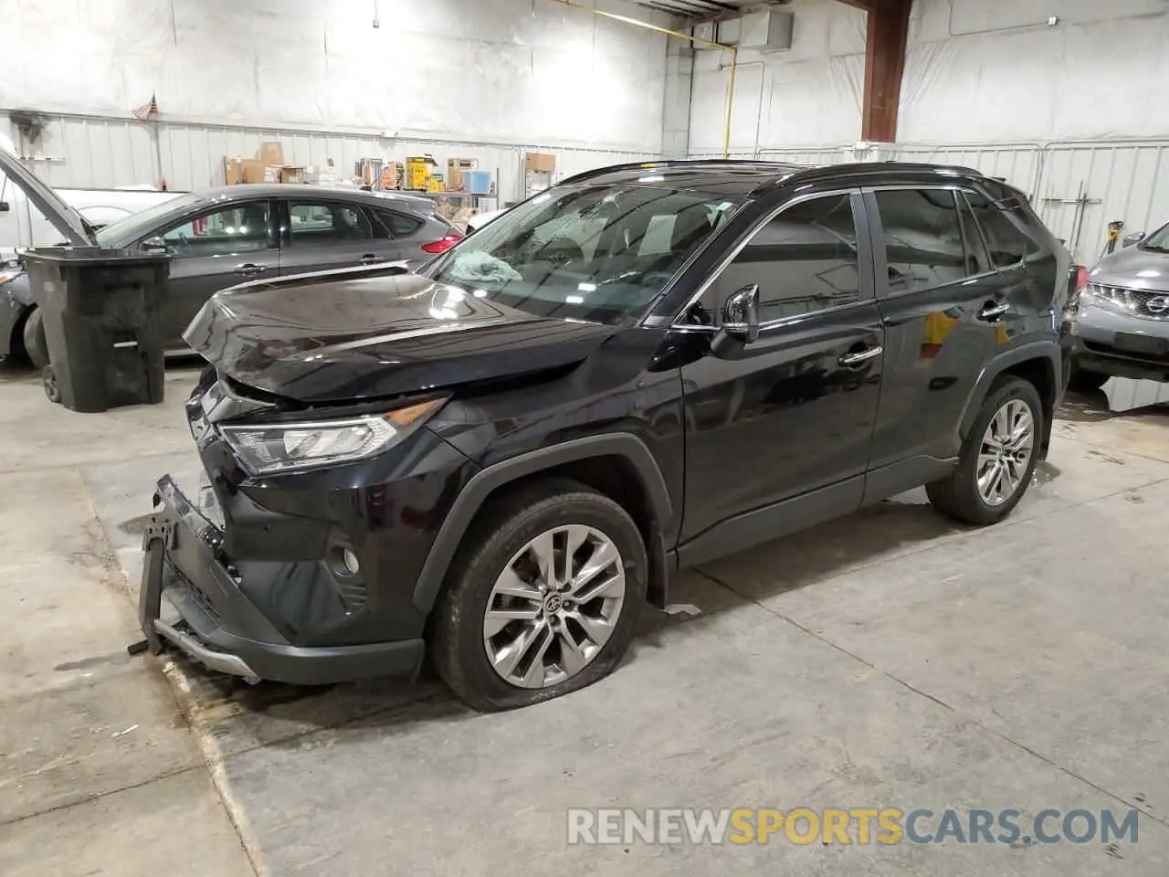 1 Фотография поврежденного автомобиля JTMN1RFV1LJ037244 TOYOTA RAV4 2020