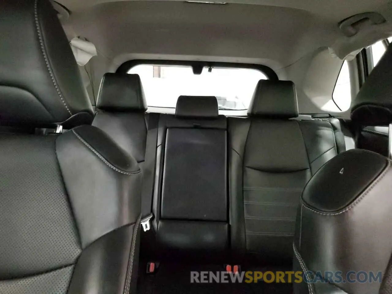 10 Фотография поврежденного автомобиля JTMN1RFV1LJ037244 TOYOTA RAV4 2020