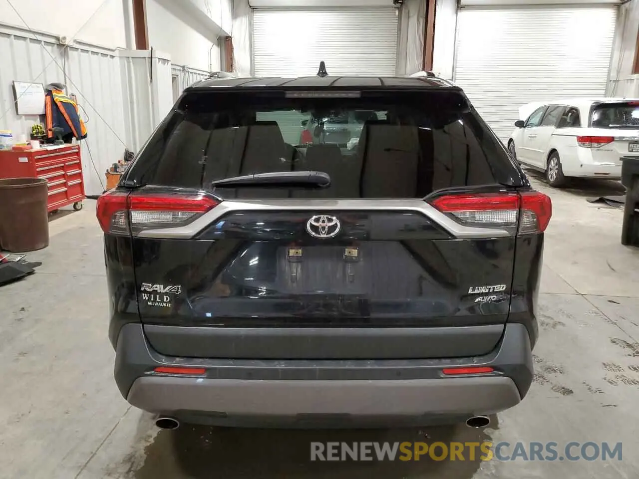 6 Фотография поврежденного автомобиля JTMN1RFV1LJ037244 TOYOTA RAV4 2020