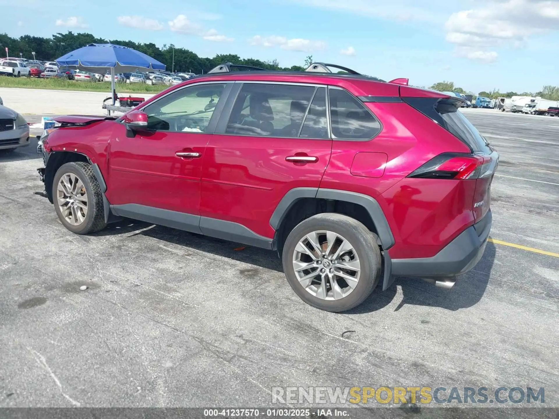 3 Photograph of a damaged car JTMN1RFV5LD066390 TOYOTA RAV4 2020