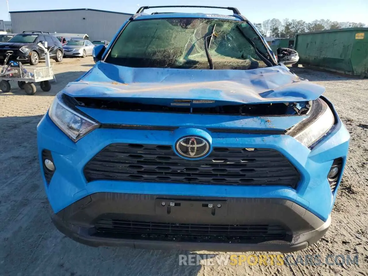 5 Photograph of a damaged car JTMP1RFV0LJ028608 TOYOTA RAV4 2020