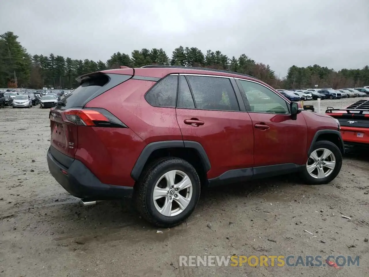 3 Photograph of a damaged car JTMP1RFV1LD058571 TOYOTA RAV4 2020