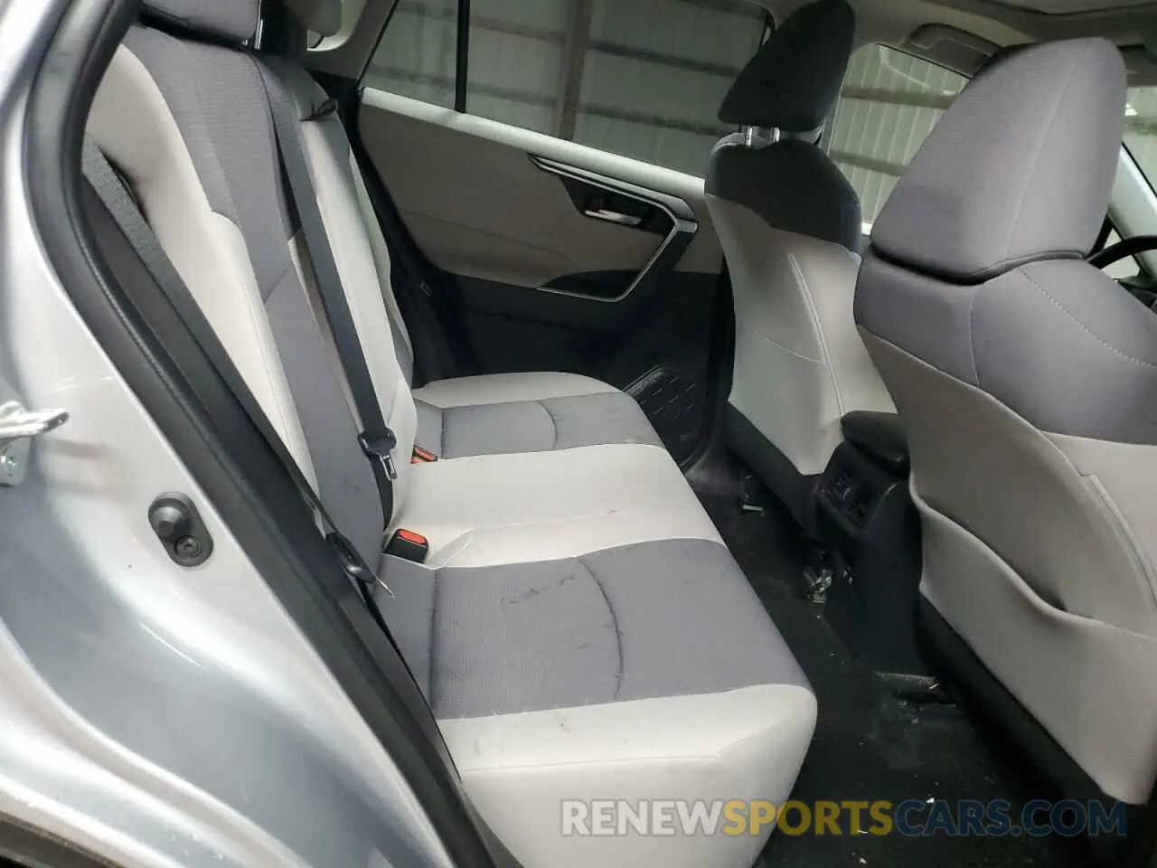 11 Фотография поврежденного автомобиля JTMP1RFV2LD056862 TOYOTA RAV4 2020
