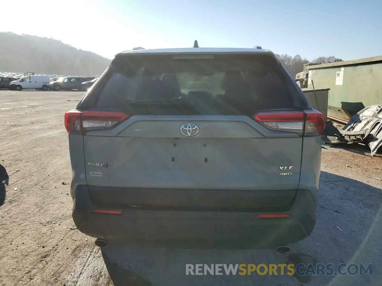 6 Фотография поврежденного автомобиля JTMP1RFV2LJ034815 TOYOTA RAV4 2020