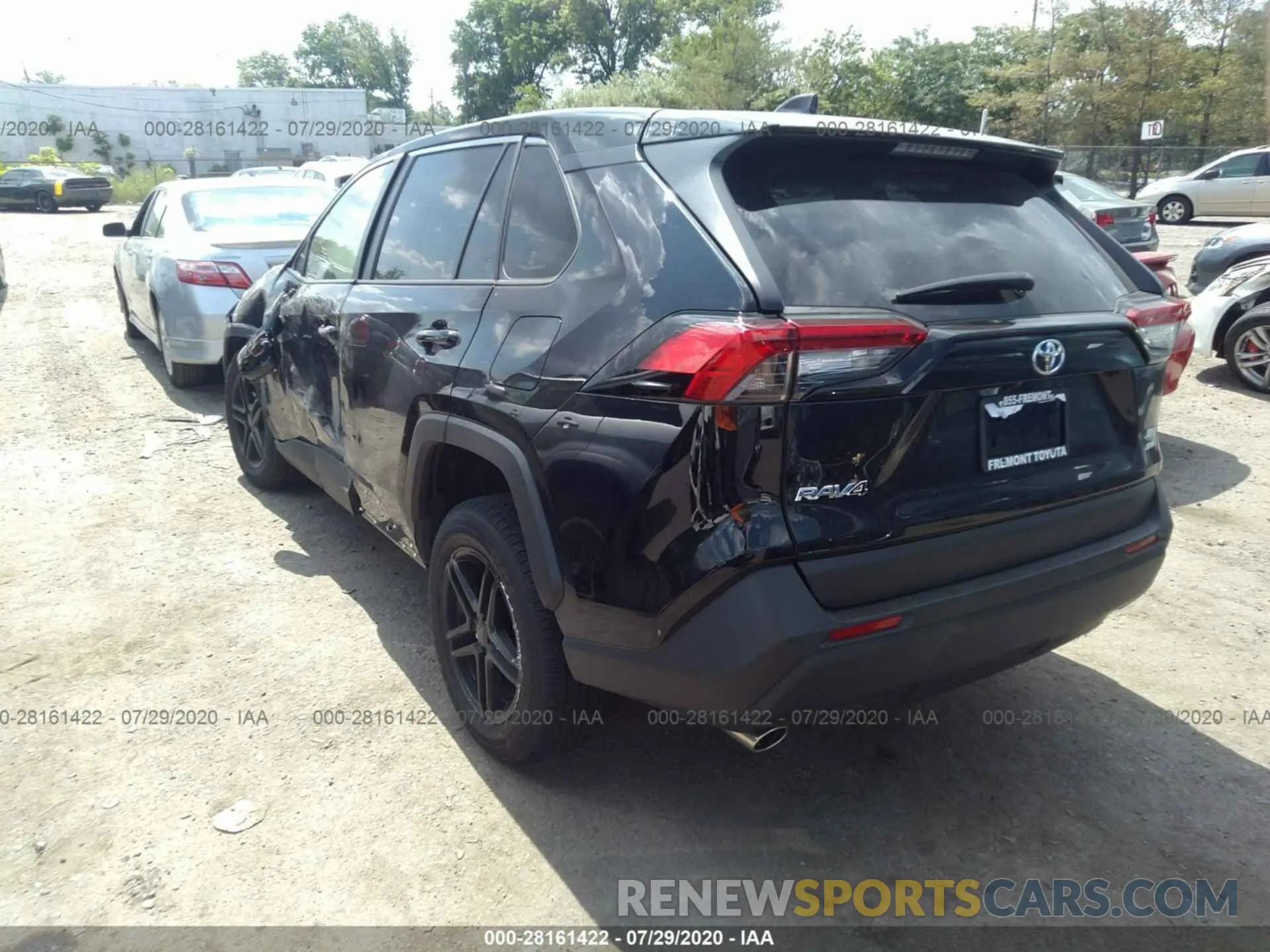 3 Photograph of a damaged car JTMP1RFV4LD061447 TOYOTA RAV4 2020