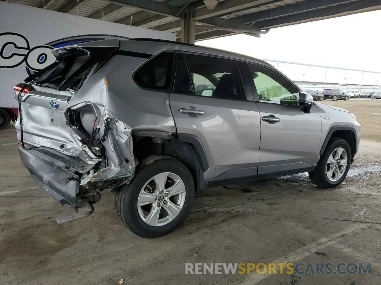 3 Photograph of a damaged car JTMR6RFV2LD005002 TOYOTA RAV4 2020