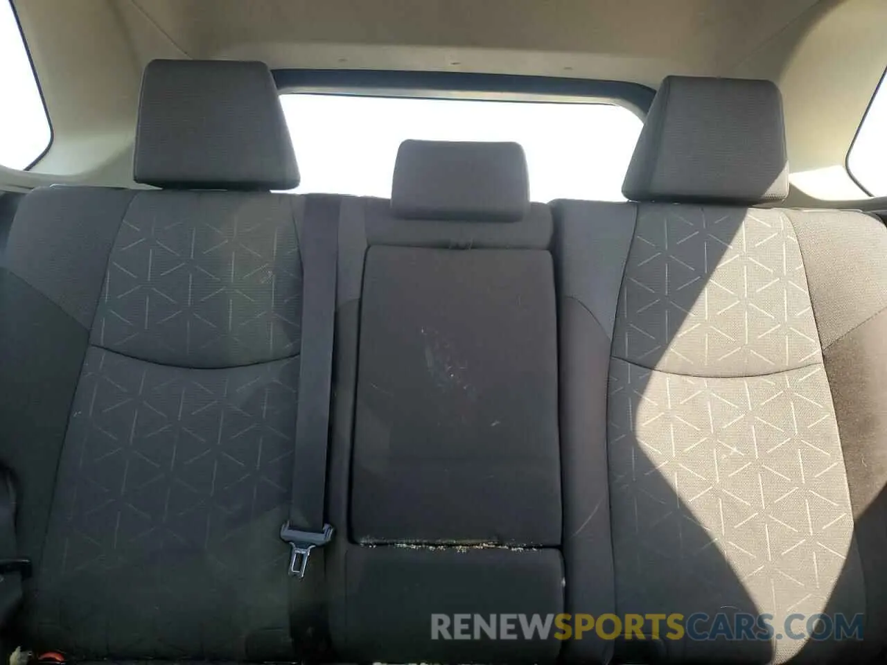 10 Фотография поврежденного автомобиля JTMRWRFV5LD072743 TOYOTA RAV4 2020