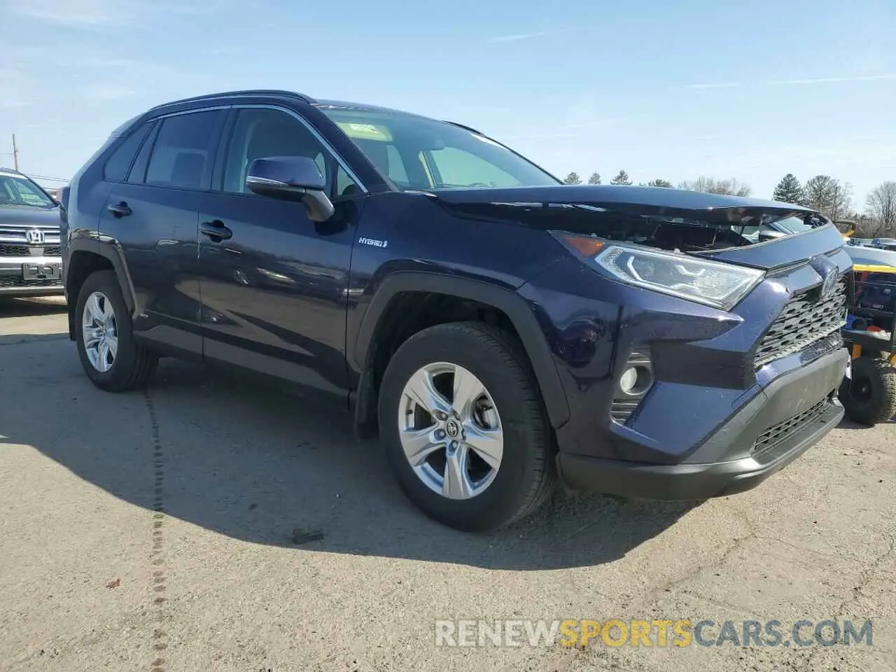 4 Фотография поврежденного автомобиля JTMRWRFV5LD072743 TOYOTA RAV4 2020