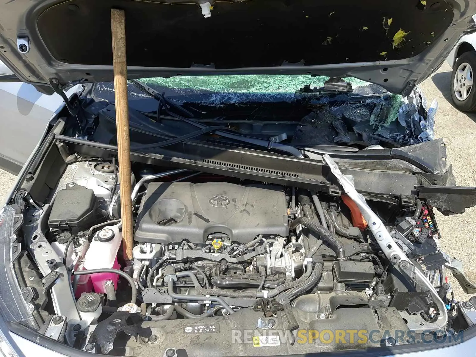 5 Photograph of a damaged car JTMRWRFV7LJ045741 TOYOTA RAV4 2020