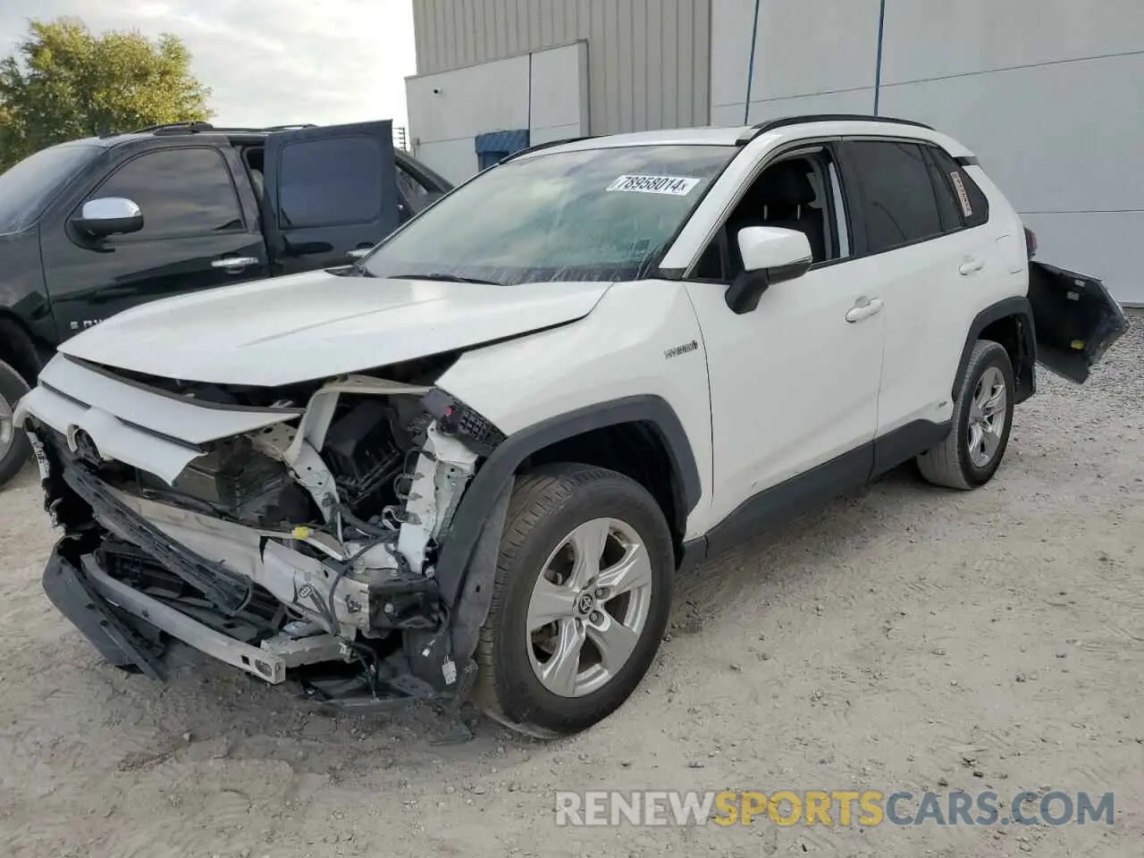 1 Фотография поврежденного автомобиля JTMRWRFV8LD066726 TOYOTA RAV4 2020