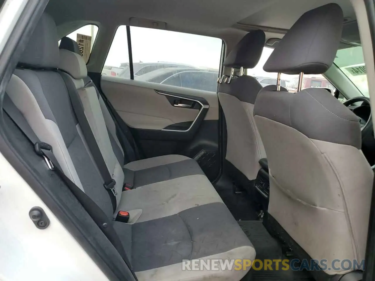 10 Фотография поврежденного автомобиля JTMRWRFV8LD066726 TOYOTA RAV4 2020