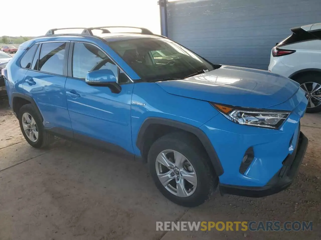 4 Фотография поврежденного автомобиля JTMRWRFV8LD069190 TOYOTA RAV4 2020