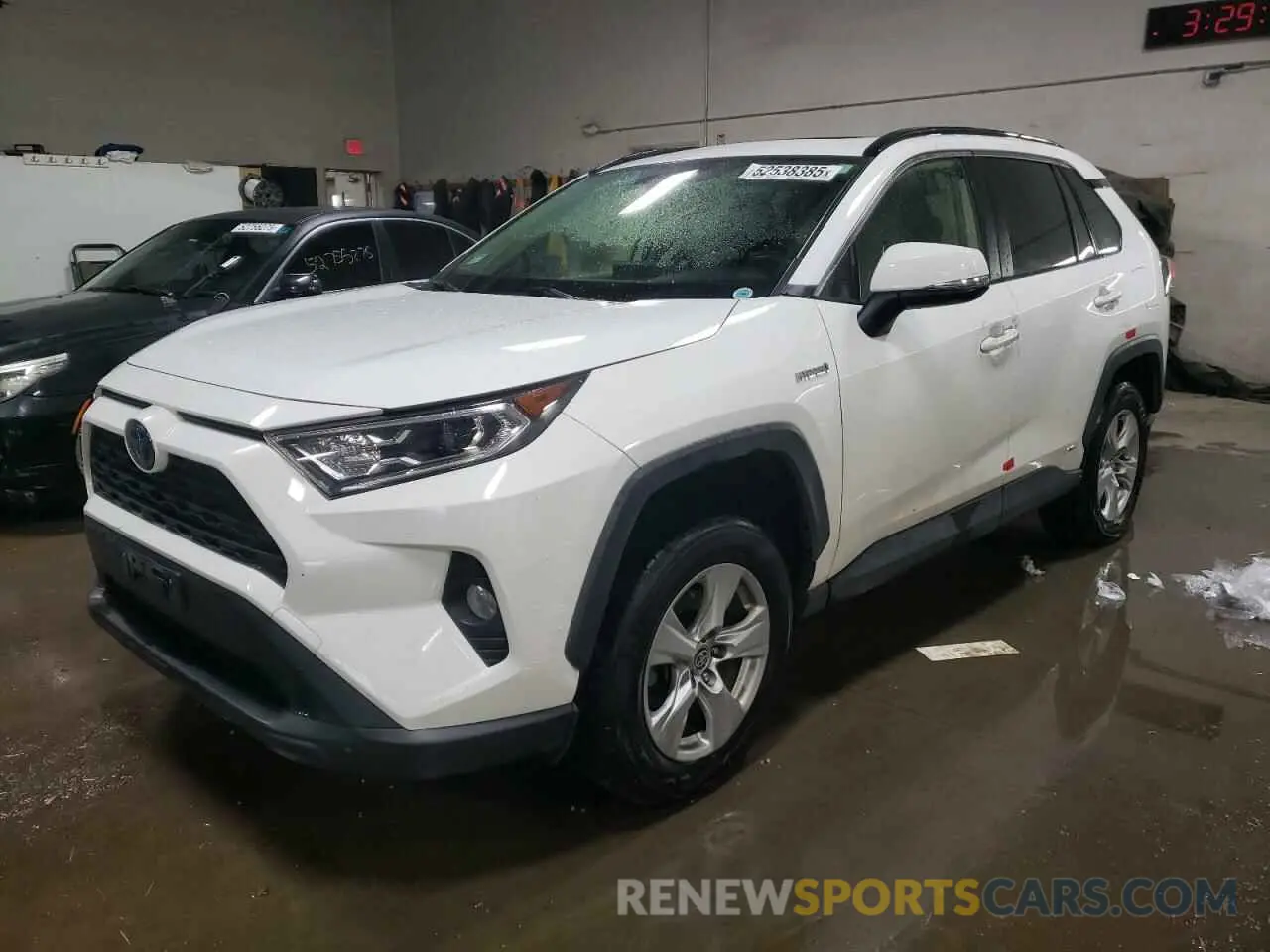 1 Фотография поврежденного автомобиля JTMRWRFV8LD537208 TOYOTA RAV4 2020