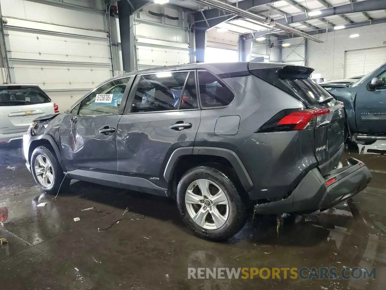 2 Фотография поврежденного автомобиля JTMRWRFVXLD072320 TOYOTA RAV4 2020