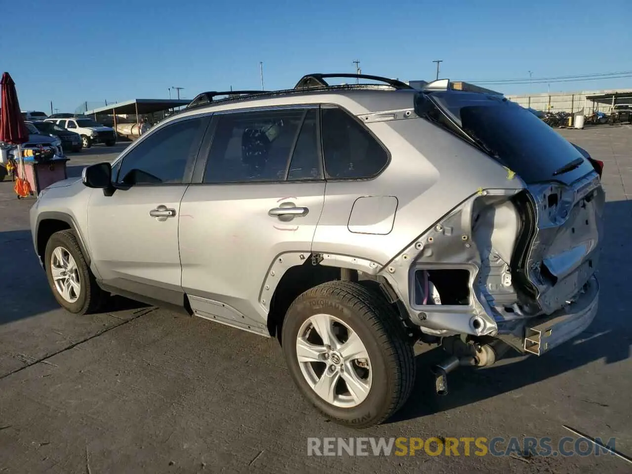 2 Фотография поврежденного автомобиля JTMW1RFV0LD055088 TOYOTA RAV4 2020