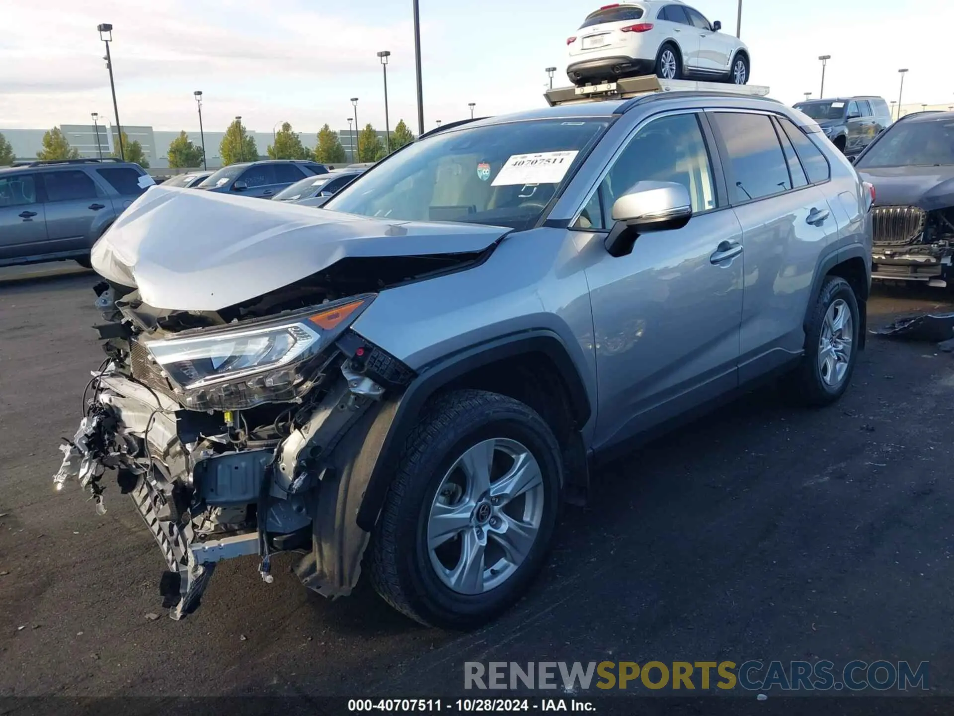 2 Photograph of a damaged car JTMW1RFV2LJ017640 TOYOTA RAV4 2020