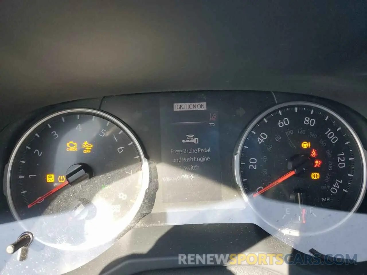 9 Фотография поврежденного автомобиля JTMW1RFV6LD043320 TOYOTA RAV4 2020