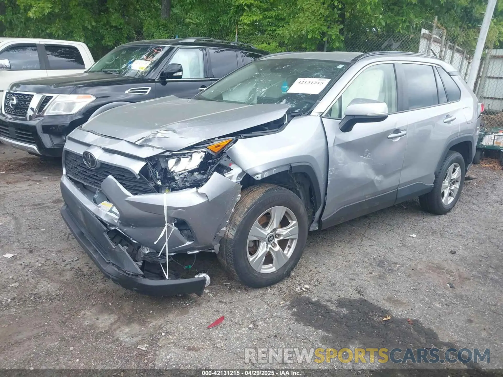 2 Фотография поврежденного автомобиля JTMW1RFV7LJ018413 TOYOTA RAV4 2020