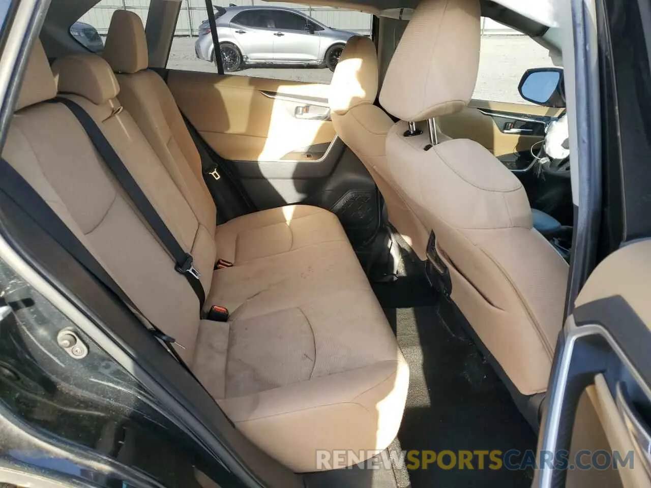 11 Фотография поврежденного автомобиля JTMW1RFV8LD048969 TOYOTA RAV4 2020