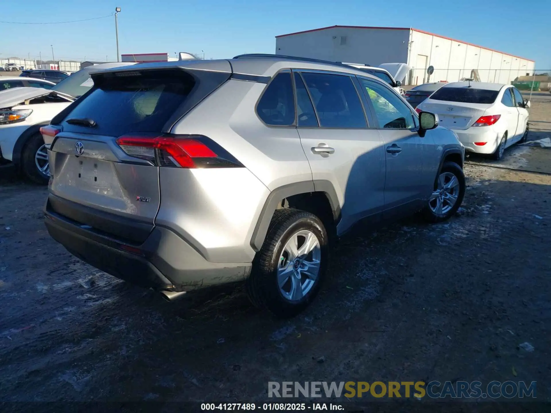 4 Фотография поврежденного автомобиля JTMW1RFV8LJ019070 TOYOTA RAV4 2020