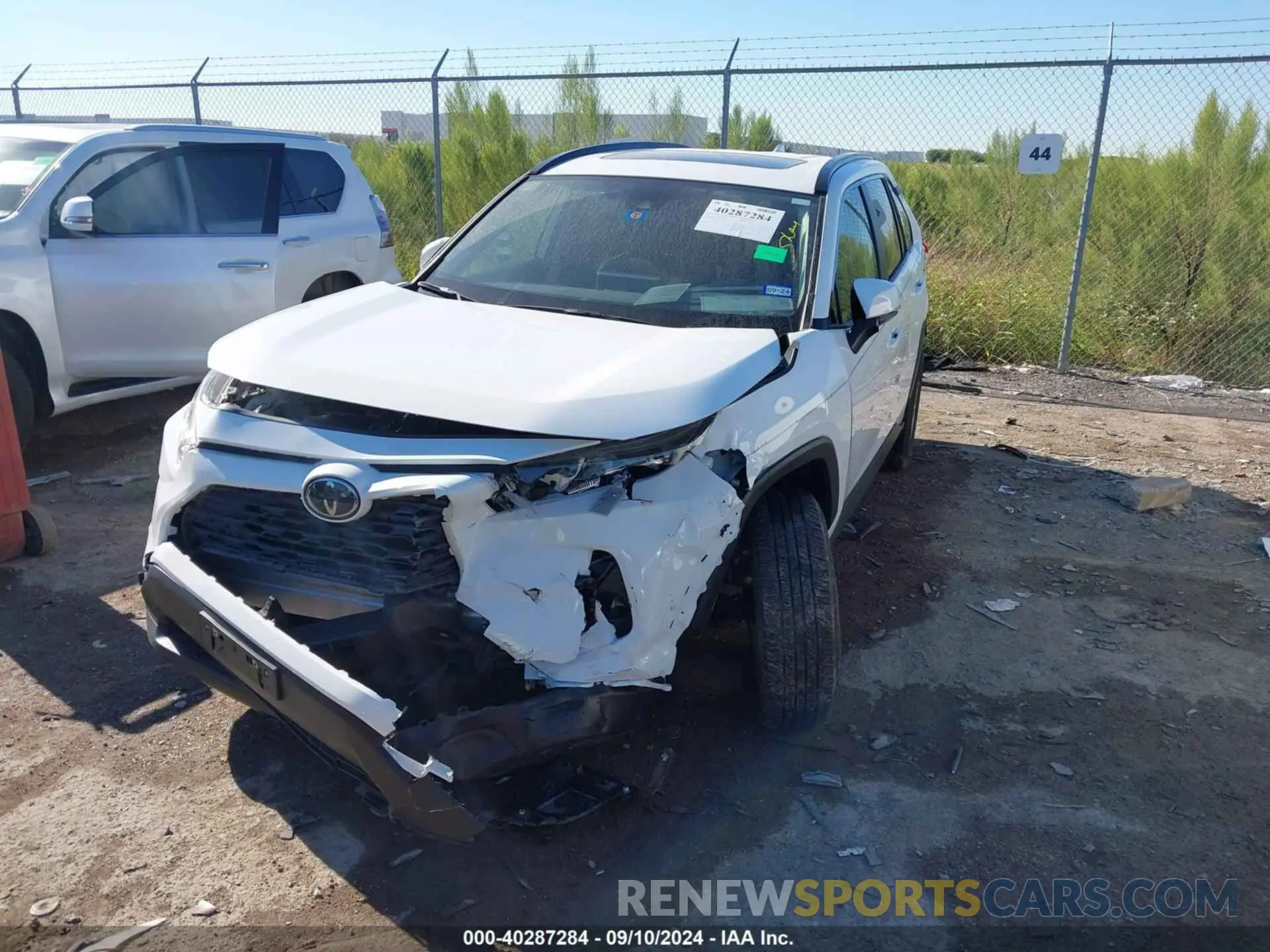 2 Photograph of a damaged car JTMW1RFV9LD059818 TOYOTA RAV4 2020