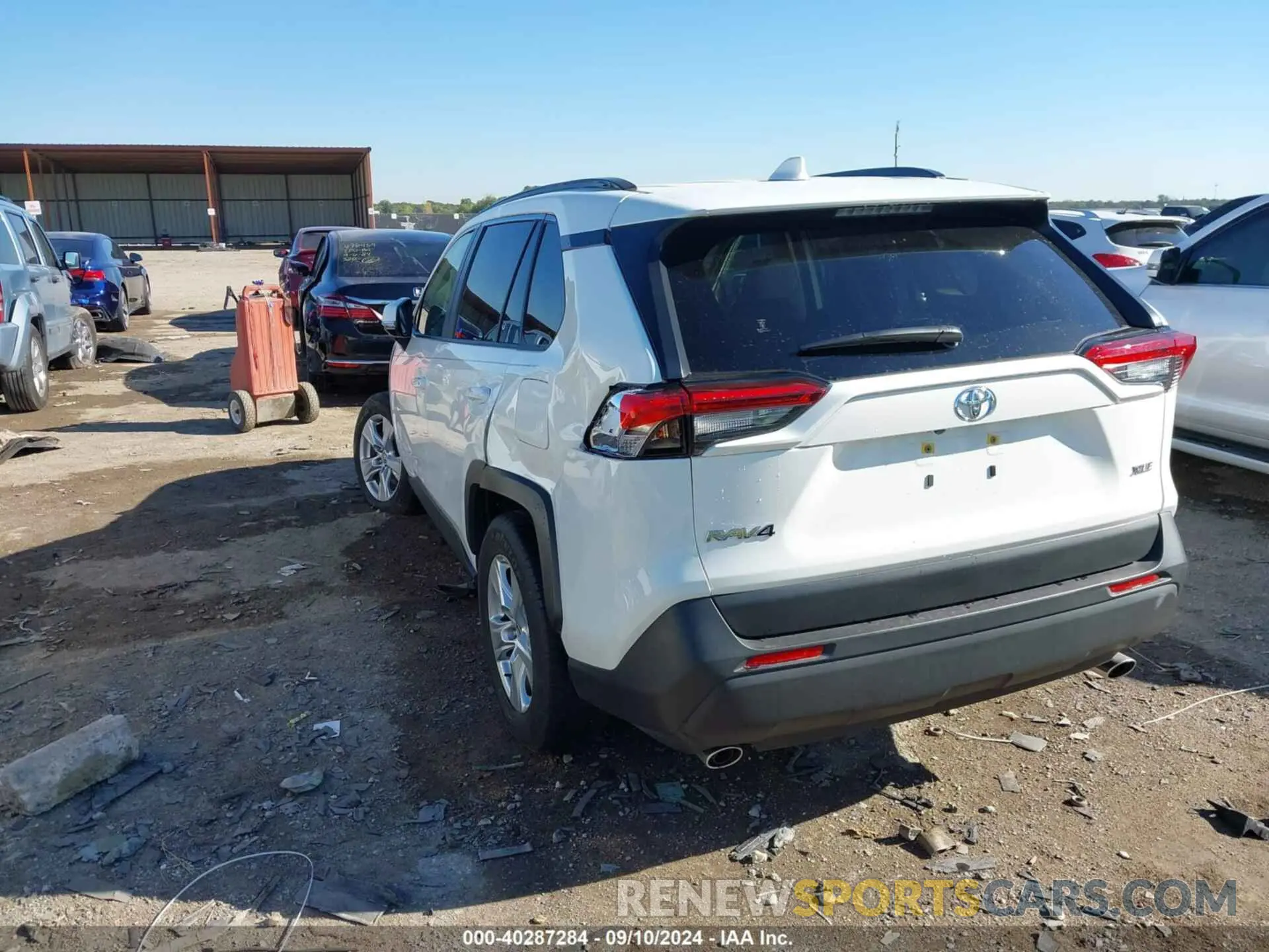 3 Photograph of a damaged car JTMW1RFV9LD059818 TOYOTA RAV4 2020