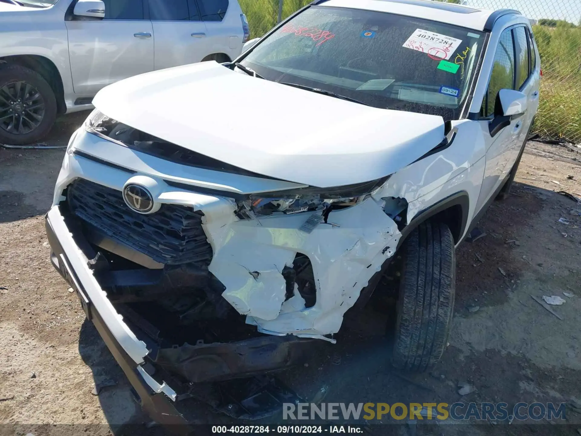 6 Photograph of a damaged car JTMW1RFV9LD059818 TOYOTA RAV4 2020