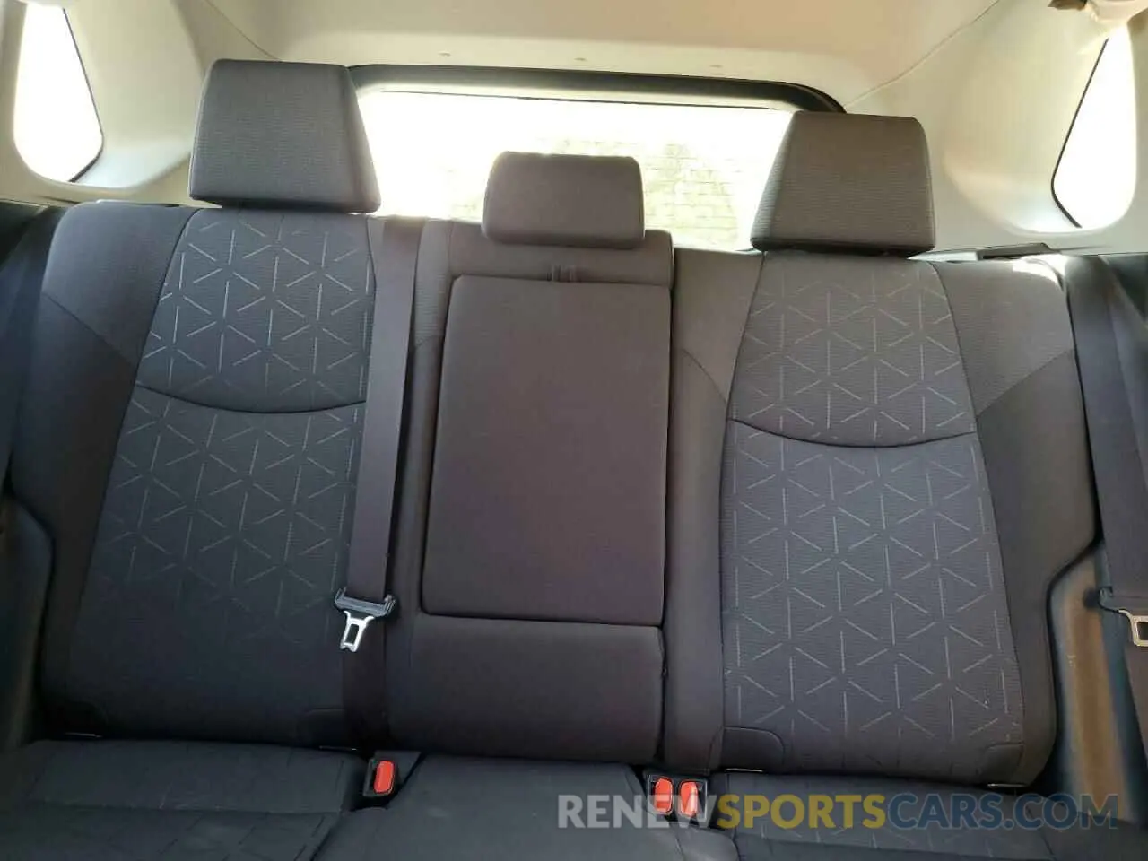 10 Фотография поврежденного автомобиля JTMW1RFVXLD045054 TOYOTA RAV4 2020