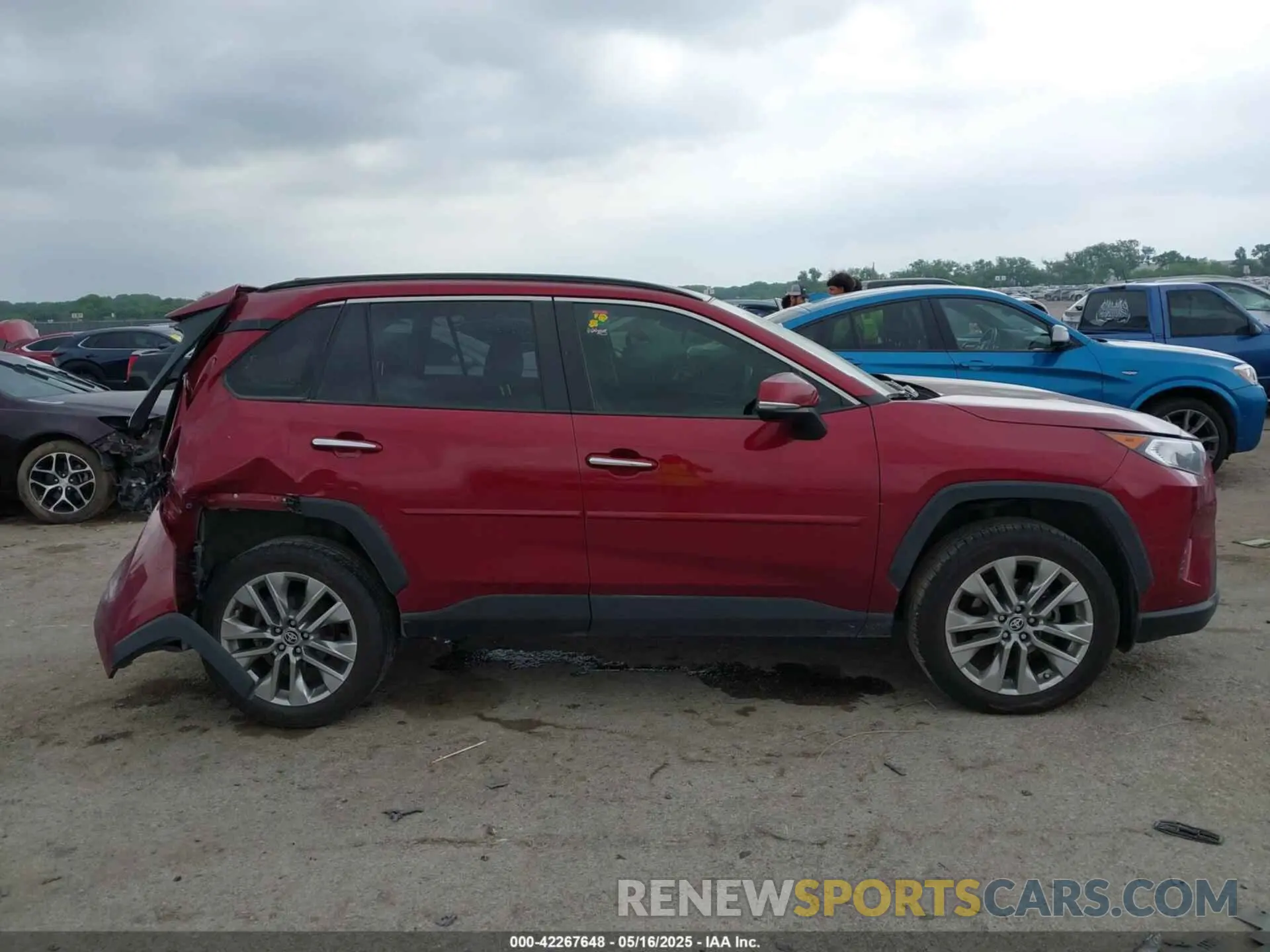 13 Фотография поврежденного автомобиля JTMY1RFV5LD518965 TOYOTA RAV4 2020