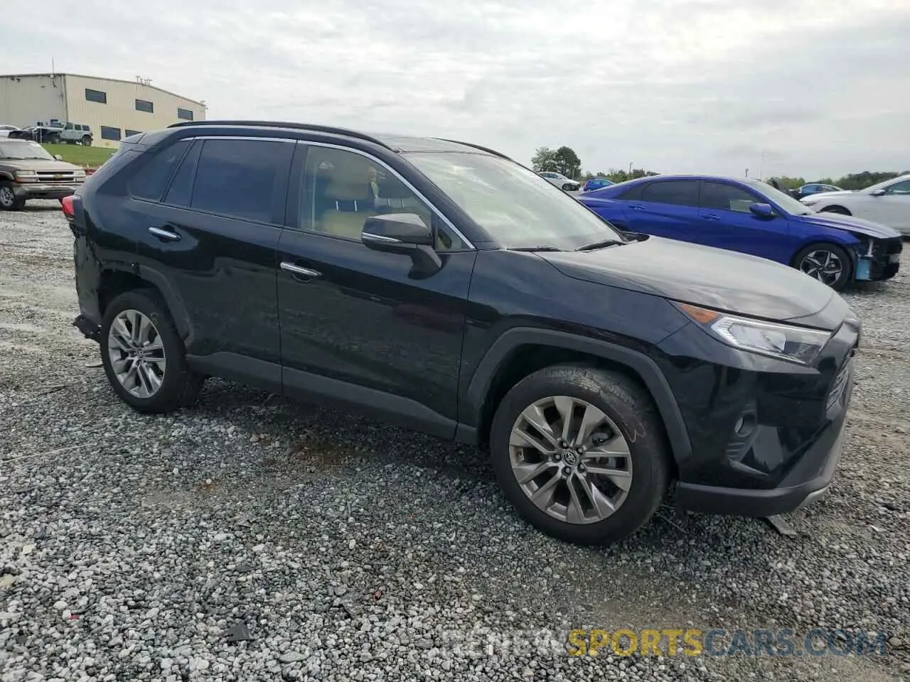 4 Photograph of a damaged car JTMY1RFV7LD518224 TOYOTA RAV4 2020