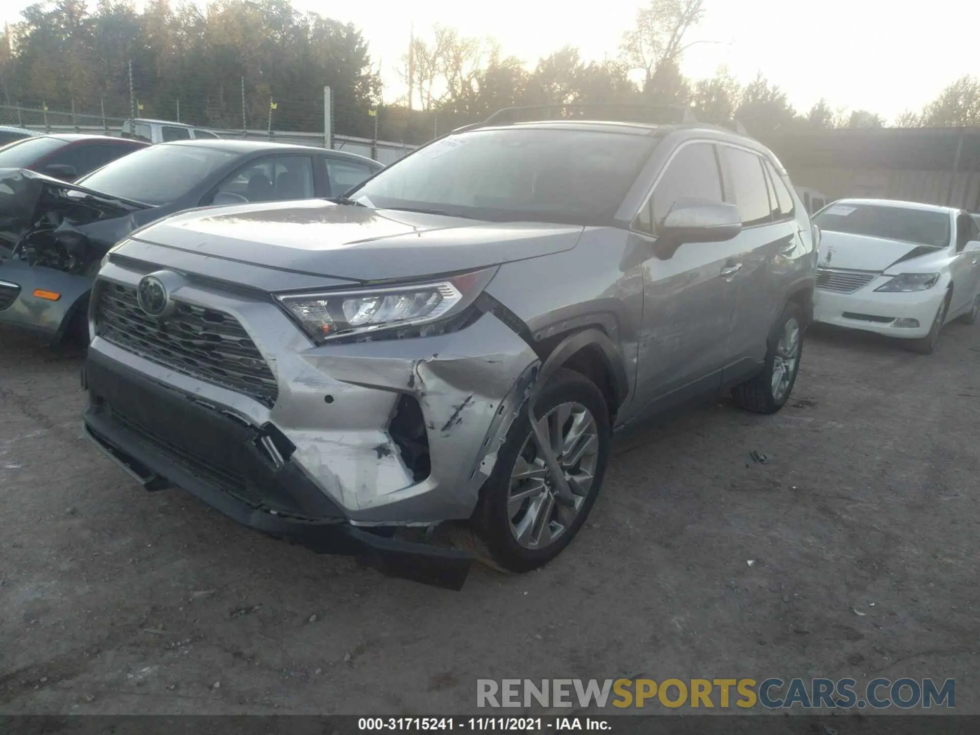 2 Фотография поврежденного автомобиля JTMY1RFV7LD519700 TOYOTA RAV4 2020
