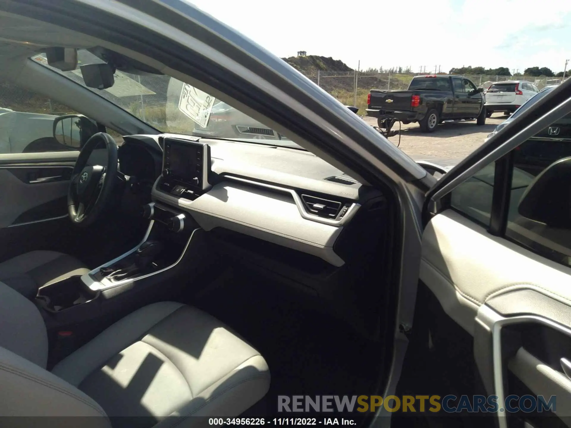 5 Фотография поврежденного автомобиля JTMY1RFVXLD054653 TOYOTA RAV4 2020