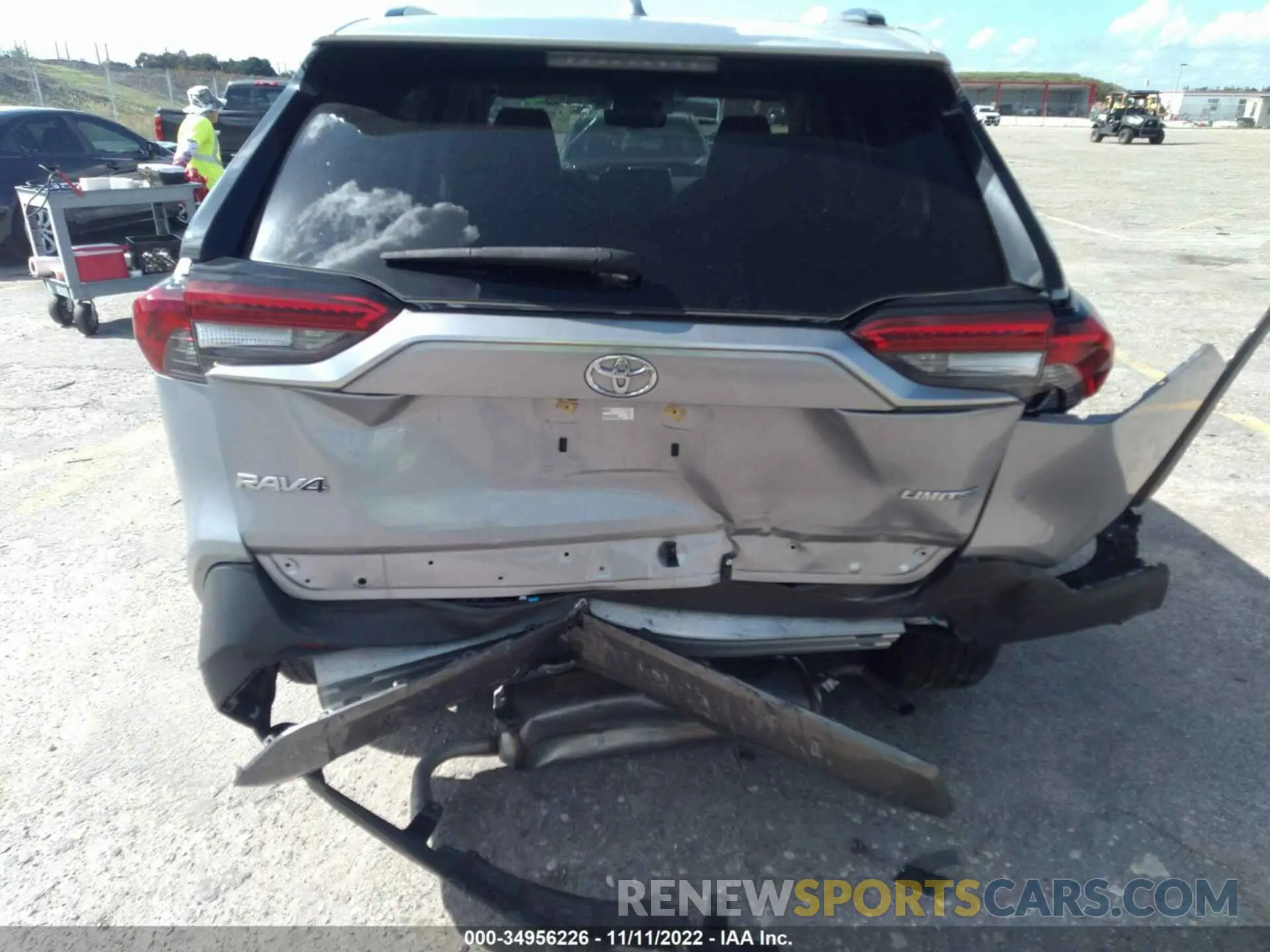 6 Фотография поврежденного автомобиля JTMY1RFVXLD054653 TOYOTA RAV4 2020