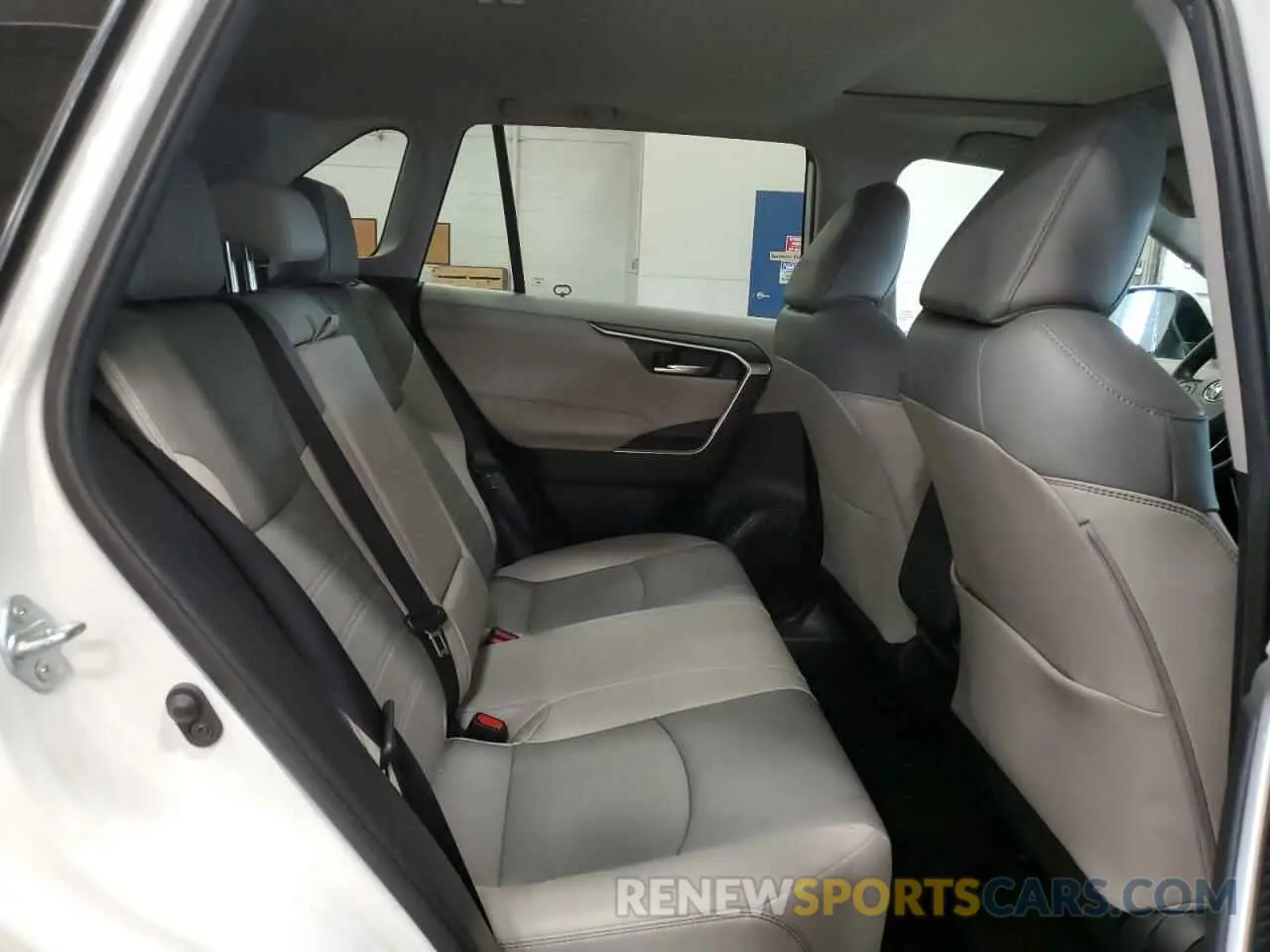 11 Фотография поврежденного автомобиля 2T3A1RFV0MW176279 TOYOTA RAV4 2021