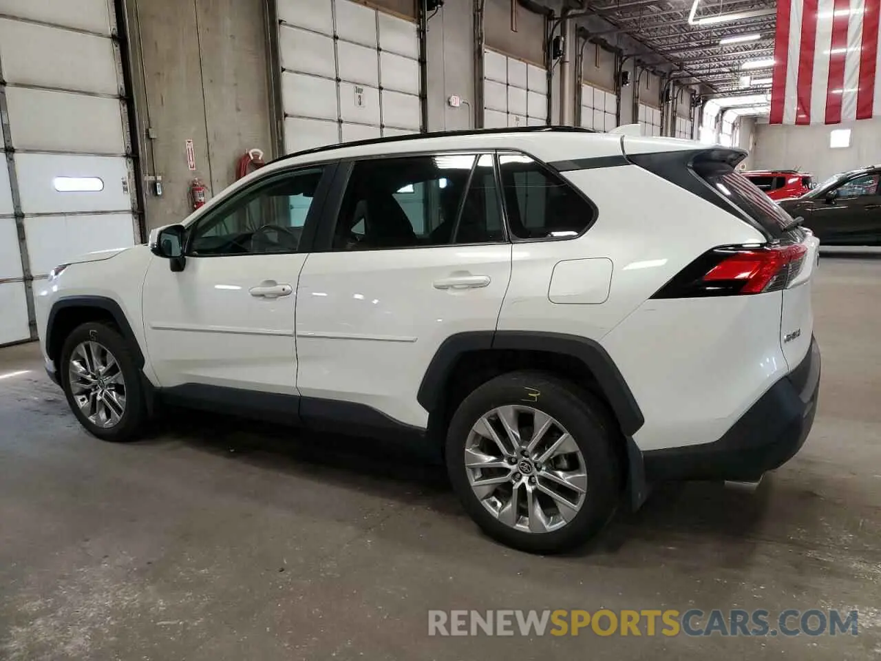 2 Фотография поврежденного автомобиля 2T3A1RFV0MW176279 TOYOTA RAV4 2021