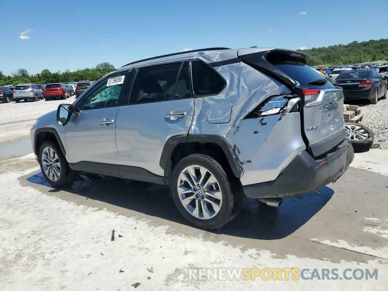 2 Фотография поврежденного автомобиля 2T3A1RFV1MC252352 TOYOTA RAV4 2021