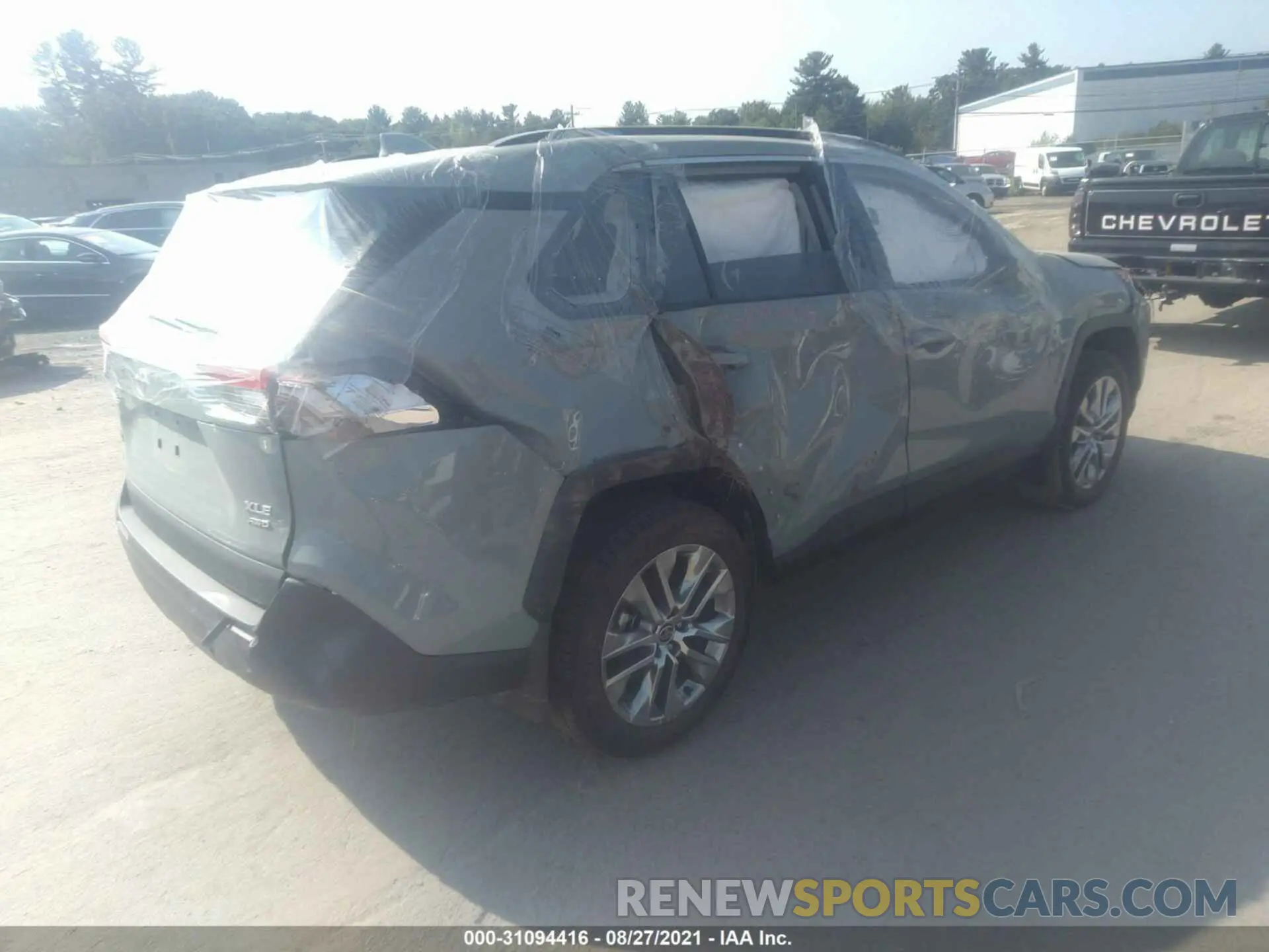 4 Photograph of a damaged car 2T3A1RFV1MW190918 TOYOTA RAV4 2021