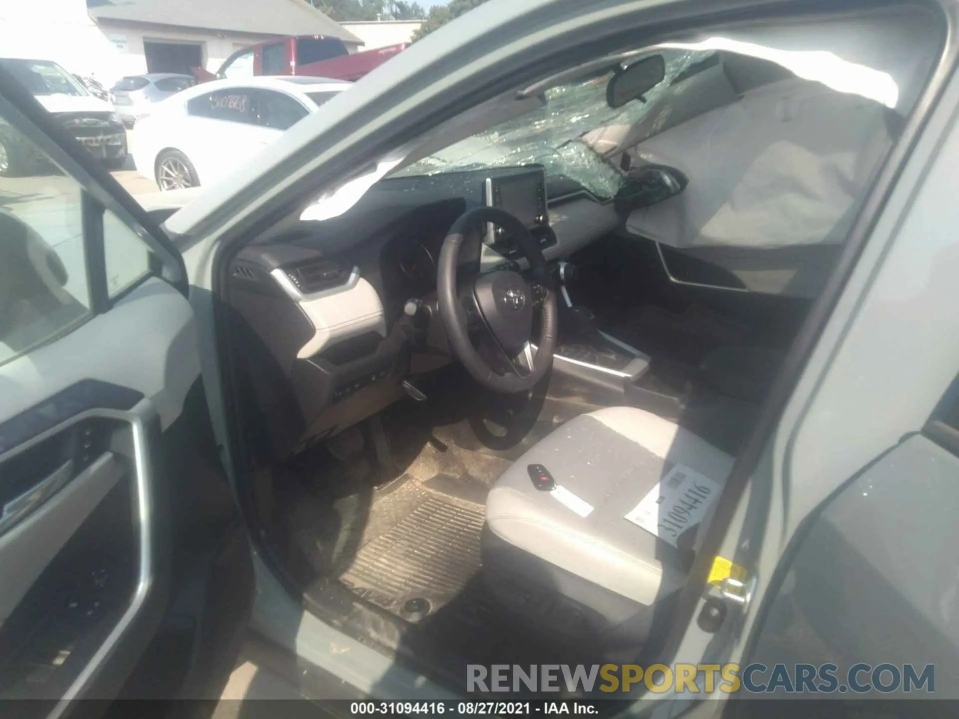 5 Photograph of a damaged car 2T3A1RFV1MW190918 TOYOTA RAV4 2021