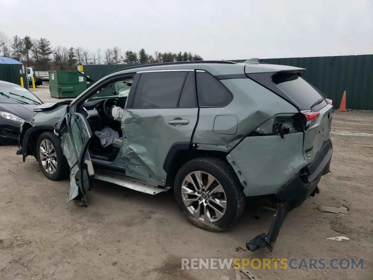 2 Photograph of a damaged car 2T3A1RFV1MW235226 TOYOTA RAV4 2021