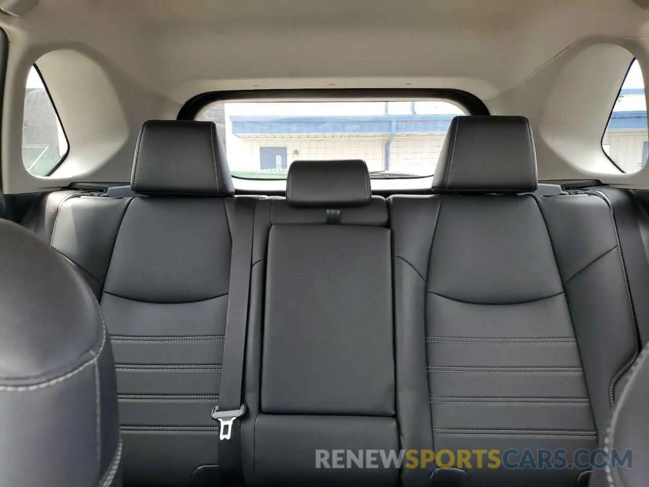 10 Фотография поврежденного автомобиля 2T3A1RFV3MC187245 TOYOTA RAV4 2021