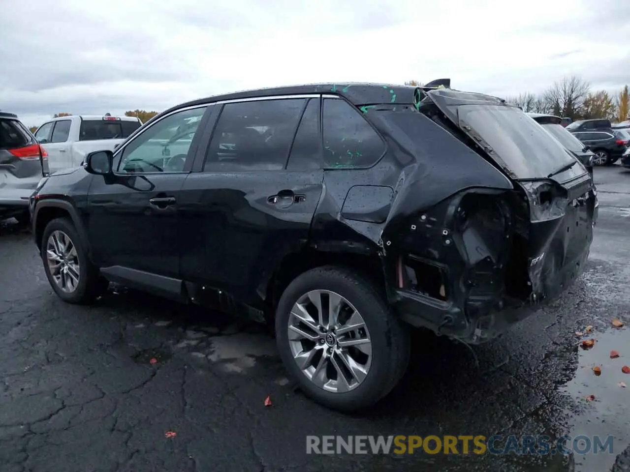 2 Photograph of a damaged car 2T3A1RFV4MC227820 TOYOTA RAV4 2021