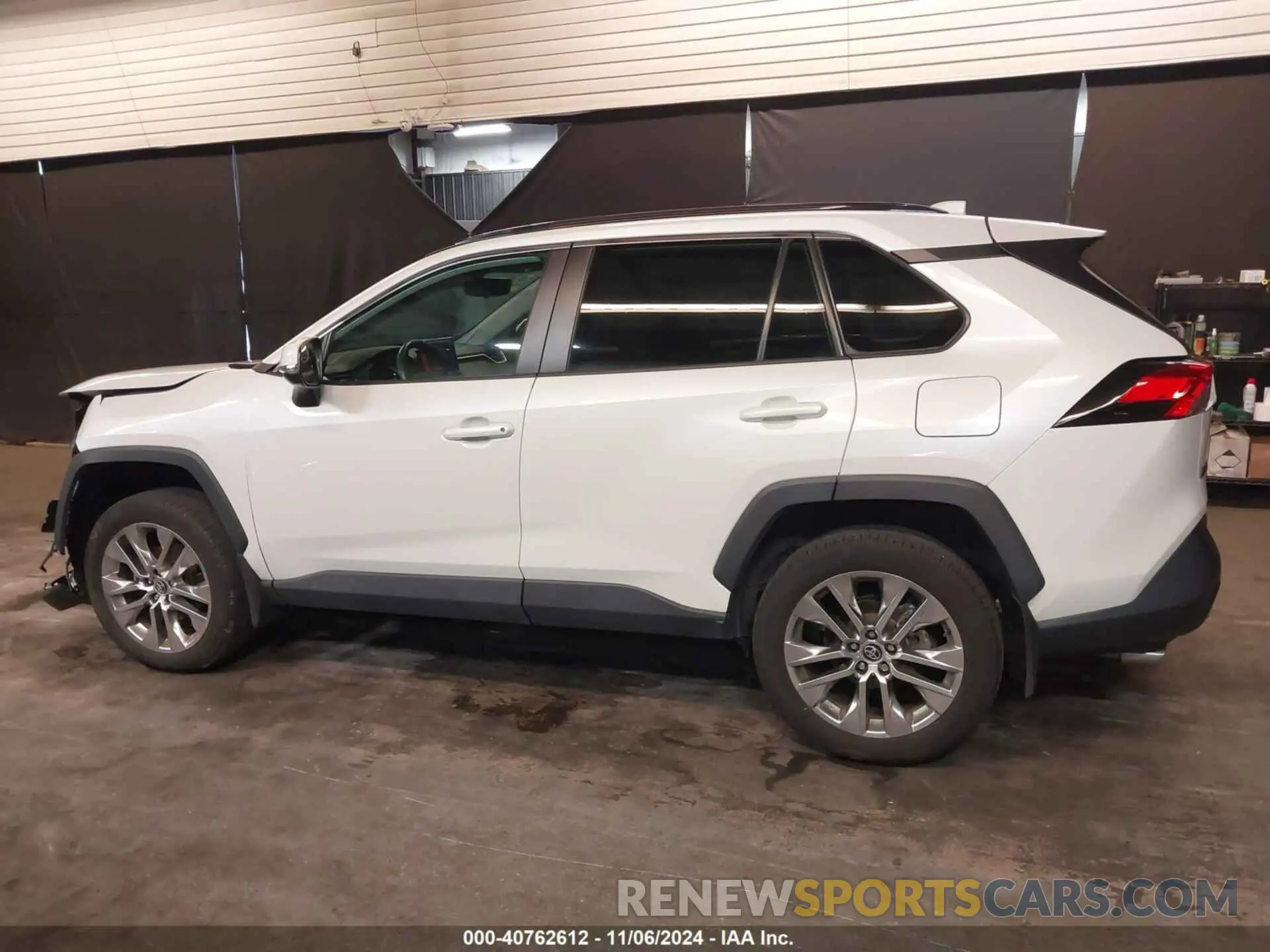 15 Photograph of a damaged car 2T3A1RFV4MW163258 TOYOTA RAV4 2021