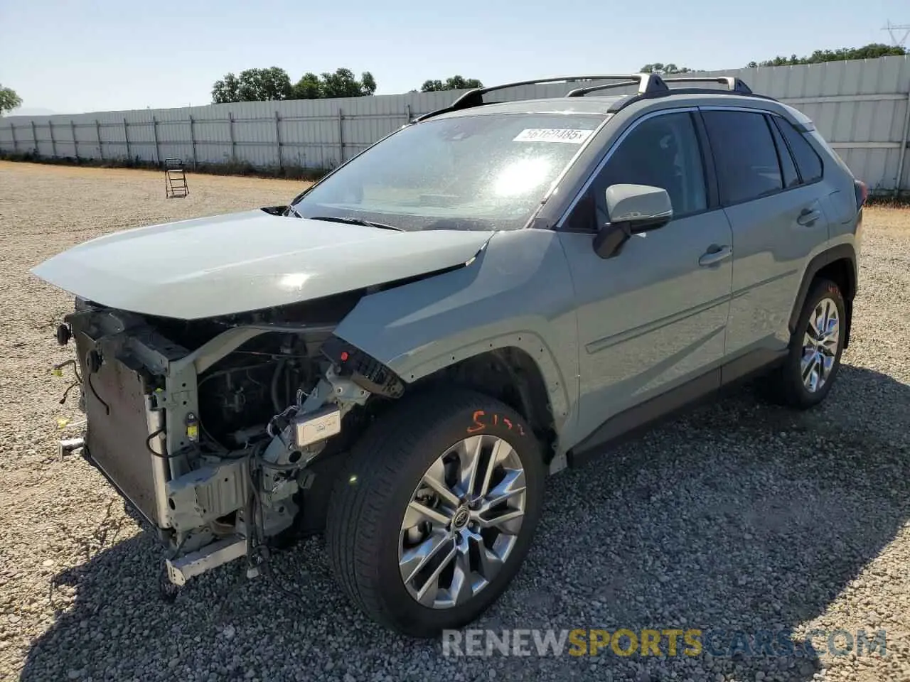 1 Photograph of a damaged car 2T3A1RFV5MW231793 TOYOTA RAV4 2021