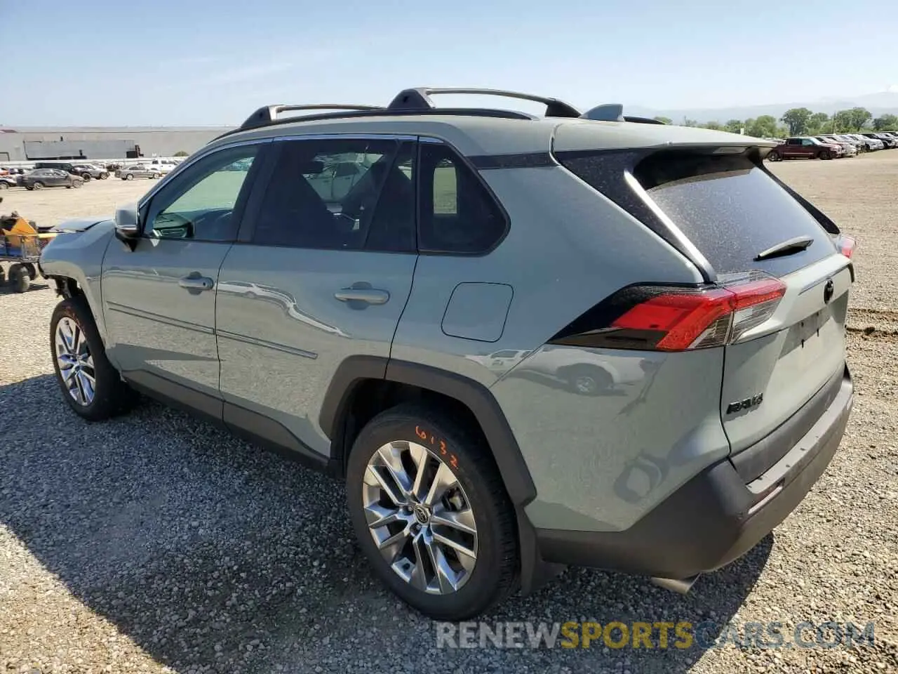 2 Photograph of a damaged car 2T3A1RFV5MW231793 TOYOTA RAV4 2021