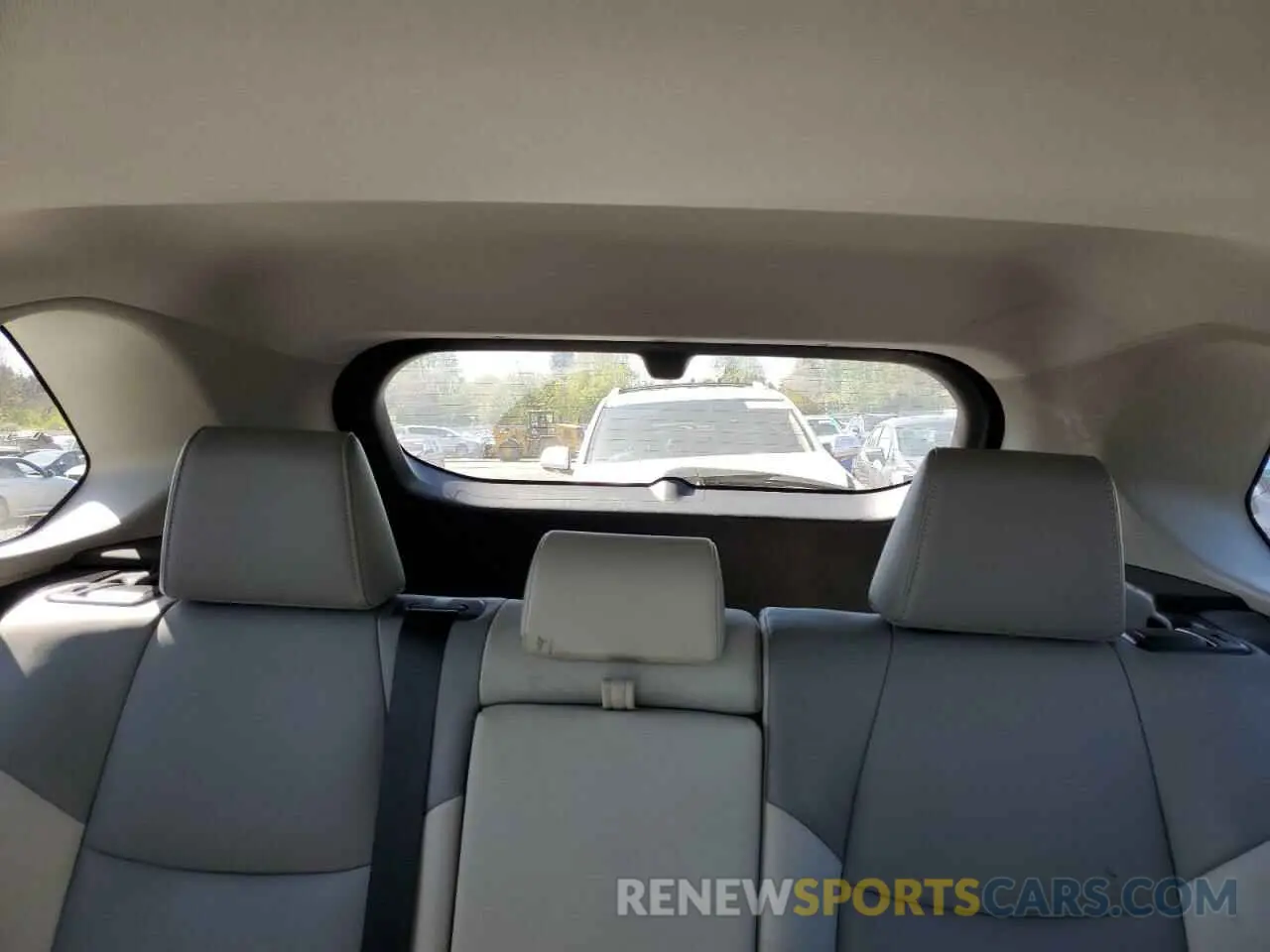 10 Фотография поврежденного автомобиля 2T3A1RFV6MC237247 TOYOTA RAV4 2021
