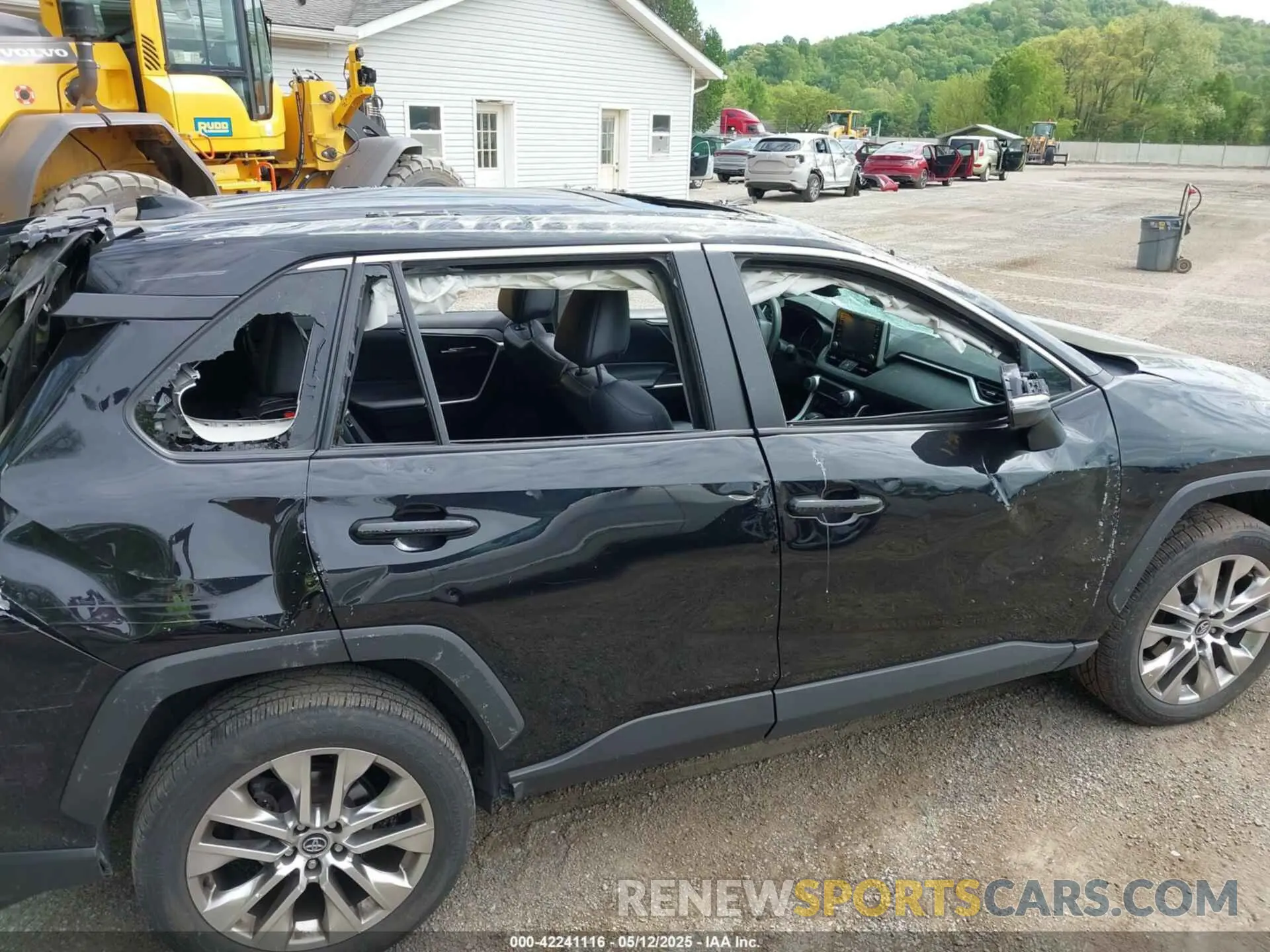 14 Фотография поврежденного автомобиля 2T3A1RFV7MC145340 TOYOTA RAV4 2021